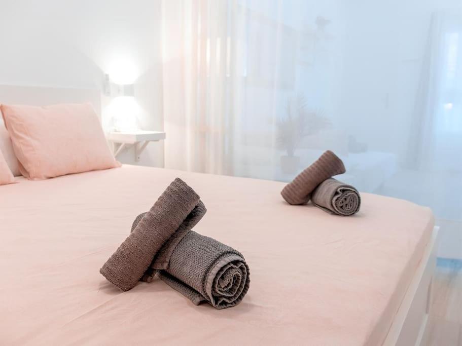 Acogedor Estudio En Triana Con Jacuzzi Y Wifi Seville Exterior photo